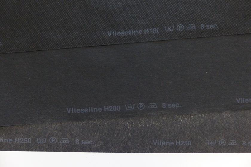 Vlieseline H180, H200, H250 schwarz, aufbügelbar